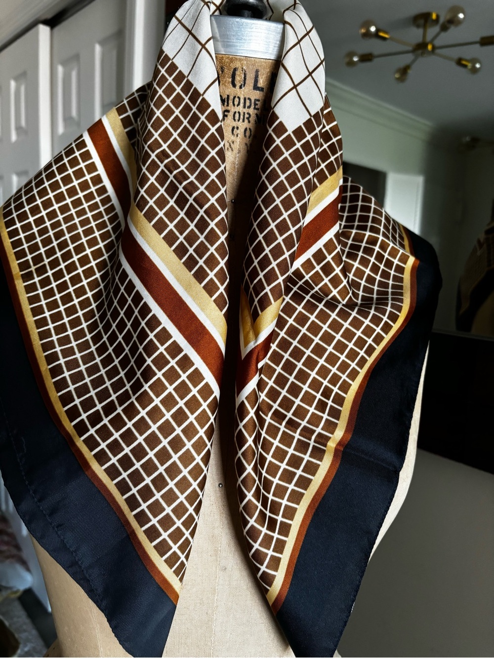 Silk-Feel Brown and Black Geometric Scarf - Picture 3 of 9